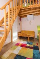 EGYETEMEKNÉL, 3 SZOBÁS, FELÚJÍTOTT, VILÁGOS LAKÁS